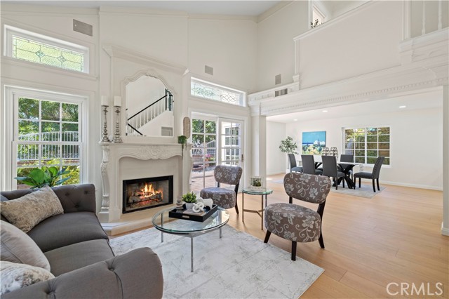 22557 Fenwall Drive, Saugus CA: https://media.crmls.org/medias/343608d9-a7f4-4c30-ae7a-264ab8bbe0f3.jpg