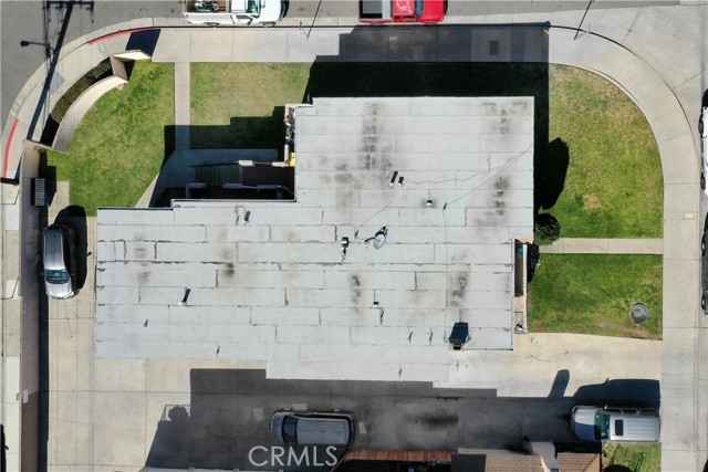 17441 Dairyview Circle, Huntington Beach CA: https://media.crmls.org/medias/34360b5b-39ba-4043-bec7-cab1d6519625.jpg