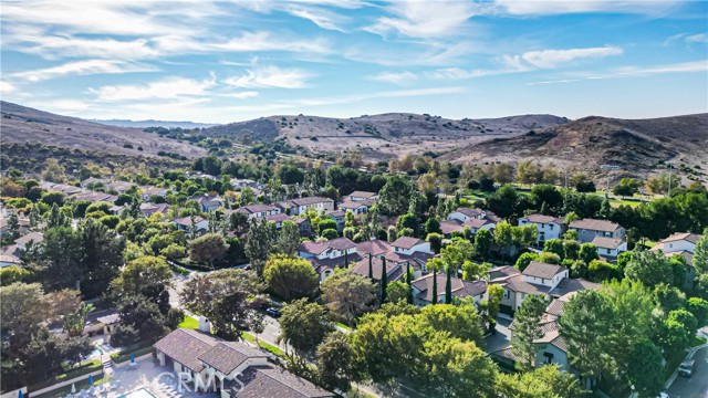 Detail Gallery Image 49 of 56 For 47 Passage, Irvine,  CA 92603 - 3 Beds | 3 Baths