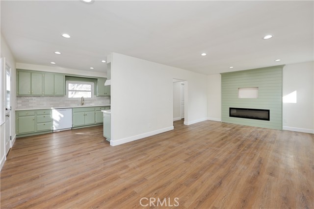 Detail Gallery Image 5 of 22 For 12814 Downey, Downey,  CA 90242 - 3 Beds | 1 Baths