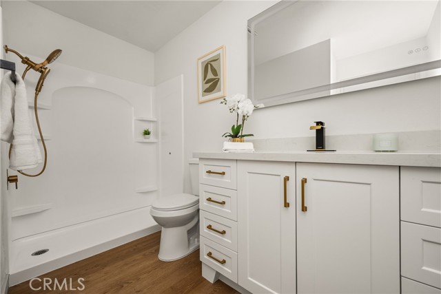 Detail Gallery Image 11 of 17 For 3010 Associated Rd #122,  Fullerton,  CA 92835 - 1 Beds | 1 Baths