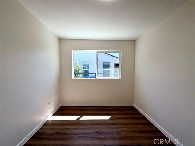 Detail Gallery Image 7 of 14 For 3548 Corinth Ave, Los Angeles,  CA 90066 - 3 Beds | 2 Baths