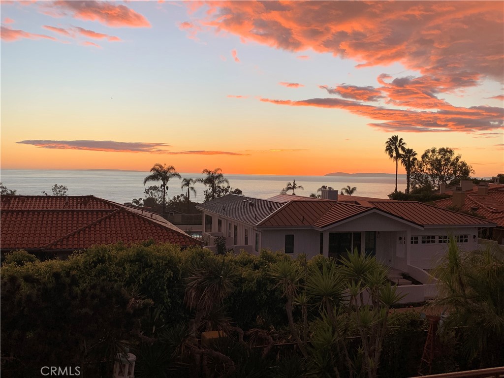 32311 Via Mentone