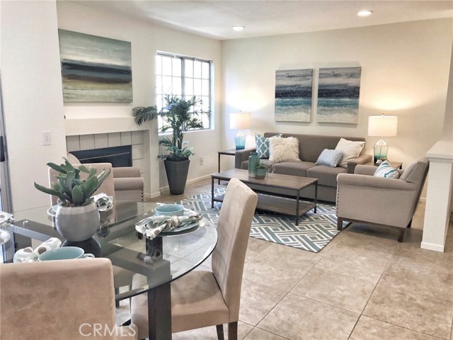 Detail Gallery Image 1 of 5 For 740 Breeze Hill Rd #163,  Vista,  CA 92081 - 2 Beds | 1/1 Baths