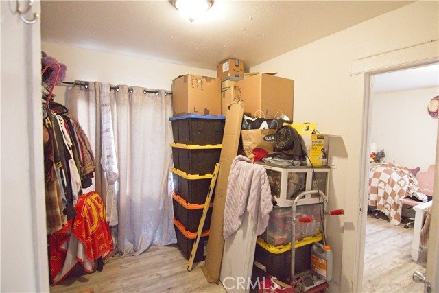 Detail Gallery Image 4 of 13 For 6905 Compton, Compton,  CA 90001 - – Beds | – Baths