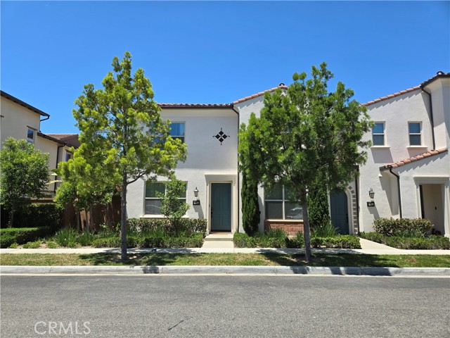 Detail Gallery Image 2 of 30 For 93 Henson, Irvine,  CA 92620 - 4 Beds | 3 Baths