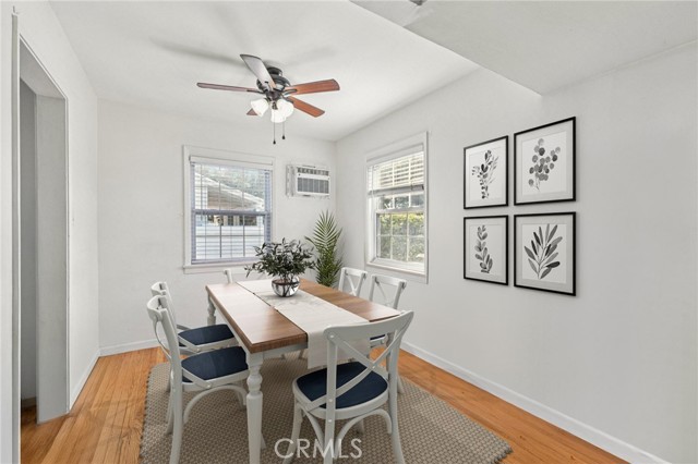 7528 Amigo Avenue, Reseda CA: https://media.crmls.org/medias/343f7188-2965-4247-ba21-1a293ce9e7e3.jpg