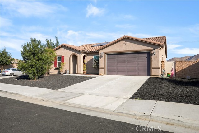 Detail Gallery Image 1 of 39 For 32088 Wyatt Ln, Winchester,  CA 92596 - 4 Beds | 2 Baths