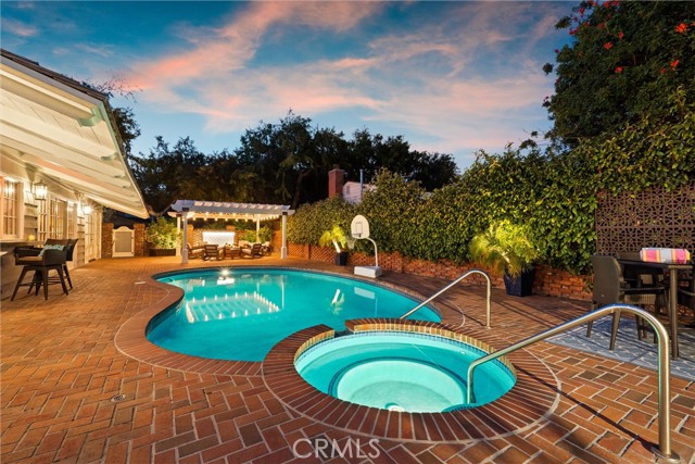 23060 Doris Way, Torrance CA: https://media.crmls.org/medias/343fdc78-0c0a-4ade-9c54-8b014f1a0760.jpg