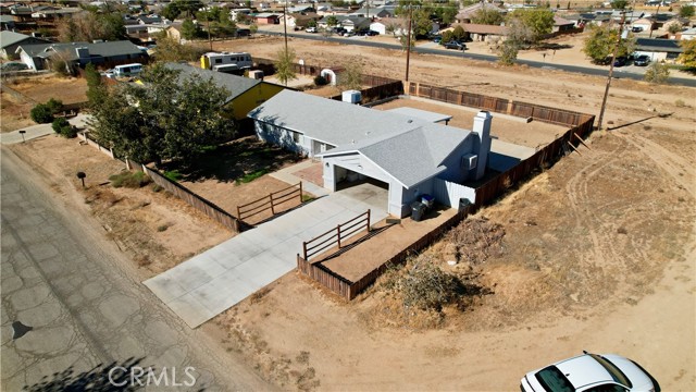 Detail Gallery Image 1 of 27 For 8913 Eucalyptus Ave, California City,  CA 93505 - 3 Beds | 2 Baths