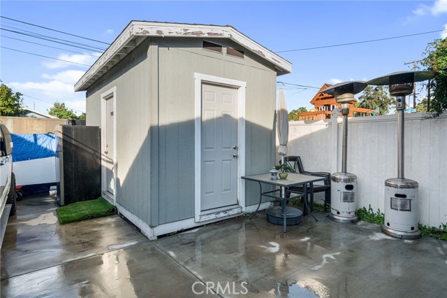 289 E Heath, Long Beach CA: https://media.crmls.org/medias/34406d0f-b614-4b03-b9f3-4860000ea4df.jpg