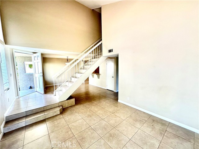 Detail Gallery Image 15 of 21 For 339 Deerfield Ave #20,  Irvine,  CA 92606 - 3 Beds | 2/1 Baths