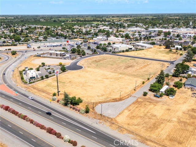 100 Frances Lane, Orland CA: https://media.crmls.org/medias/34412f18-355d-474c-a876-3a98f694e320.jpg