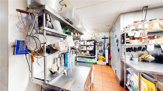 3630 E Slauson Avenue, Maywood CA: https://media.crmls.org/medias/344198c8-ab14-482c-b5ac-745fd088e6dc.jpg