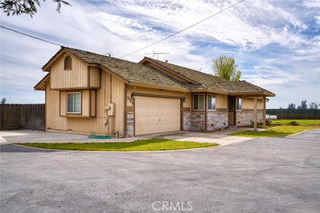 Detail Gallery Image 4 of 50 For 3345 W Avenue 2, Atwater,  CA 95301 - 3 Beds | 3 Baths