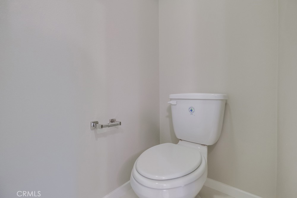 https://media.crmls.org/medias/34427f29-e25a-4875-b937-8fddc1342f51.jpg?preset=X-Large