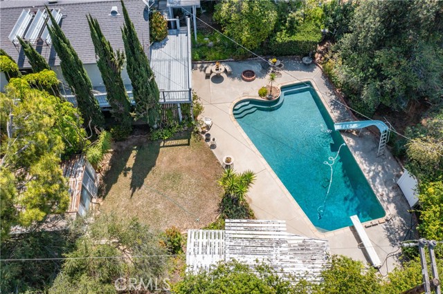 2242 Oak Crest Drive, Riverside CA: https://media.crmls.org/medias/34457f52-5d8f-4b16-bf28-b59552e6eed8.jpg