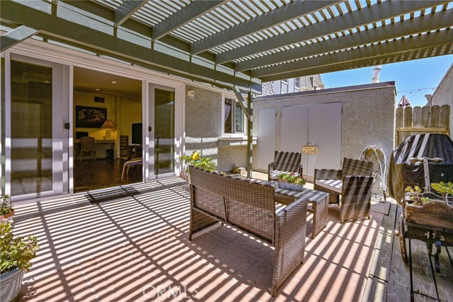 Detail Gallery Image 18 of 23 For 8261 Cape Horn Dr, Huntington Beach,  CA 92646 - 2 Beds | 2 Baths