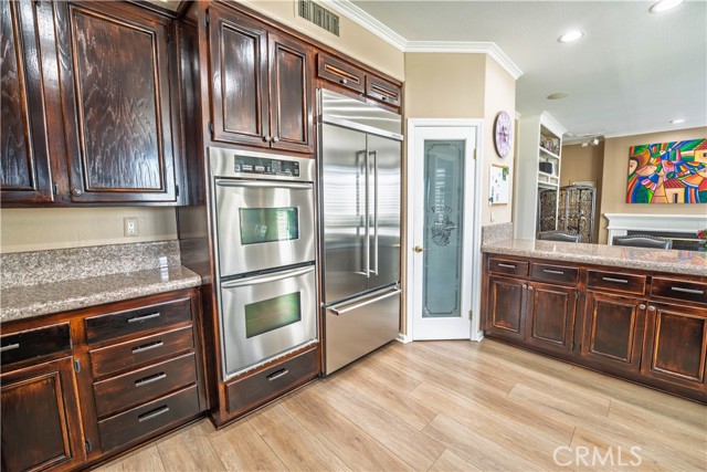 Image 15 of 42 For 39560 Tinderbox