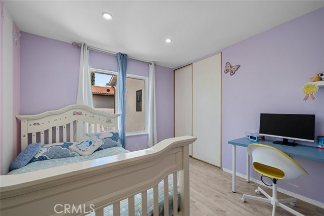22835 Styles Street, Woodland Hills CA: https://media.crmls.org/medias/34470d72-86f5-4536-9a89-36199a380cdd.jpg