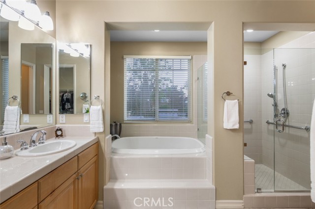 2236 Saratoga Lane, Glendora CA: https://media.crmls.org/medias/344730fb-39f1-4645-bb73-b471b0efa671.jpg