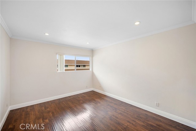 Detail Gallery Image 24 of 24 For 121 Sinclair Ave #206,  Glendale,  CA 91206 - 2 Beds | 2 Baths
