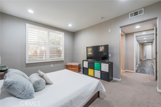 Detail Gallery Image 16 of 39 For 88 Capricorn, Irvine,  CA 92618 - 2 Beds | 2 Baths