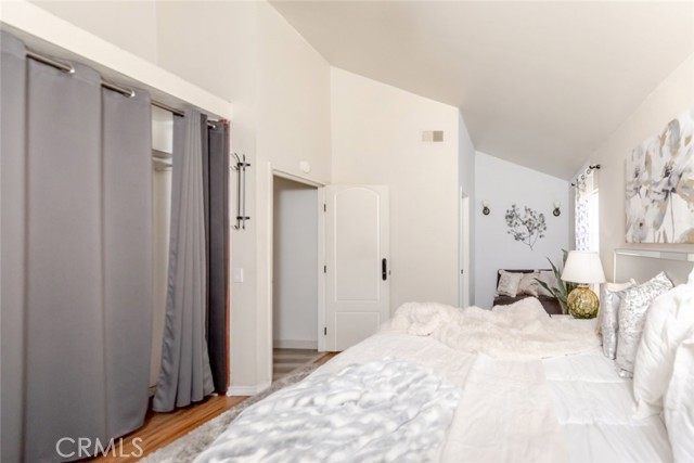 Detail Gallery Image 18 of 34 For 11107 Arminta St #2,  Sun Valley,  CA 91352 - 2 Beds | 2 Baths