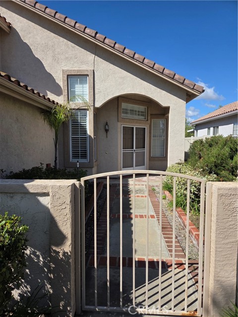 Detail Gallery Image 2 of 32 For 40623 via Jalapa, Murrieta,  CA 92562 - 3 Beds | 2/1 Baths