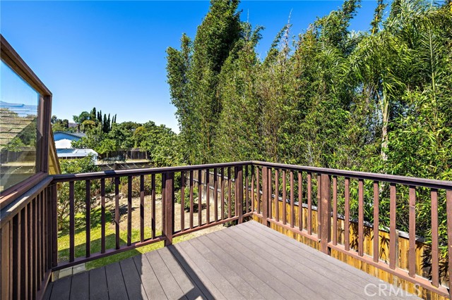 32672 Alta Pine Lane, San Juan Capistrano CA: https://media.crmls.org/medias/344978f7-d96d-4365-be31-ca5a22206036.jpg
