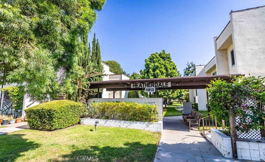 11813 Runnymede Street #30