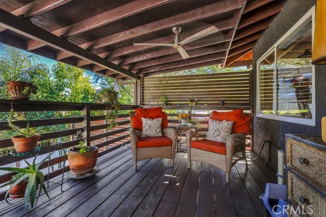 33230 Hollister, Lake Elsinore CA: https://media.crmls.org/medias/344d303c-0be0-4a1b-82c4-88f95ce521c9.jpg