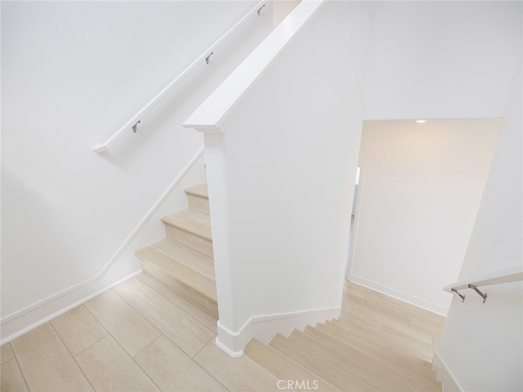 https://media.crmls.org/medias/344dab5b-9671-4137-aaa9-345af443043e.jpg?preset=X-Large