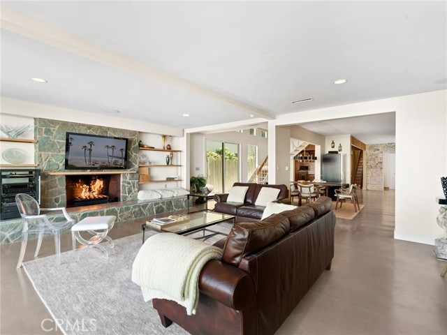 Detail Gallery Image 9 of 24 For 1344 W Bay Ave, Newport Beach,  CA 92661 - 4 Beds | 4 Baths