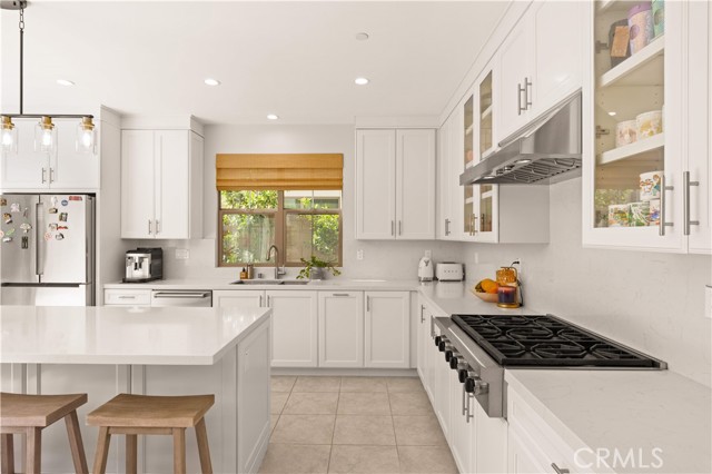 Detail Gallery Image 24 of 73 For 60 Rotunda, Irvine,  CA 92620 - 4 Beds | 3/1 Baths