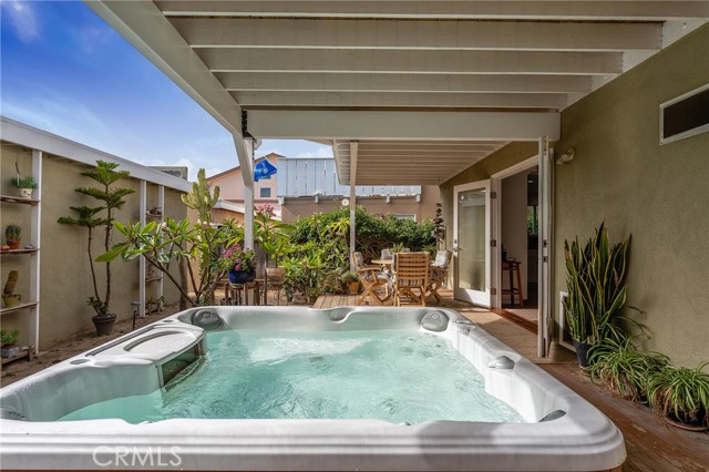 4818 Island View, Oxnard CA: https://media.crmls.org/medias/344f80ba-d71a-4a19-b8ad-991887fc5d19.jpg