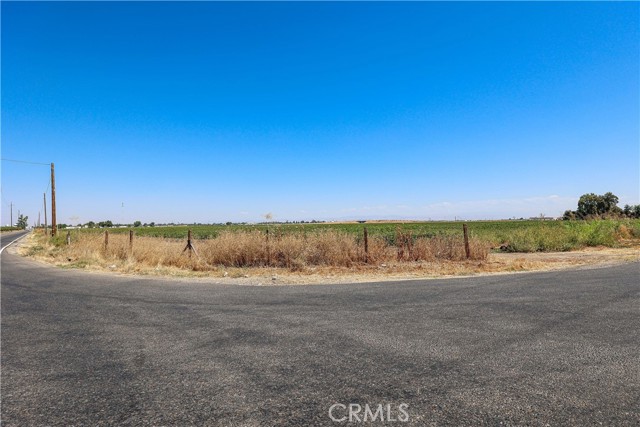 0 1/2 Mission Avenue, Merced CA: https://media.crmls.org/medias/3450414c-d7e4-4de8-aaa1-f73be9775772.jpg