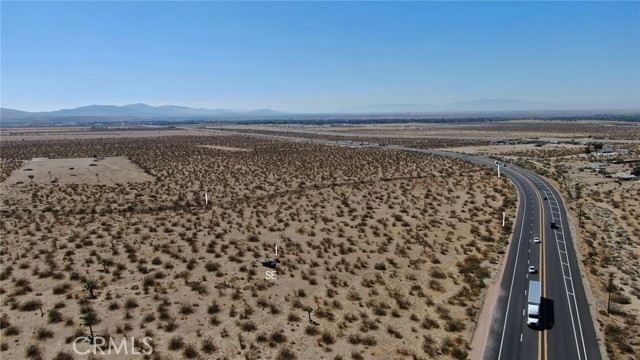 10707 Pearblossom Hwy, Littlerock CA: https://media.crmls.org/medias/345057d4-23bb-47c0-b343-420579dbf122.jpg