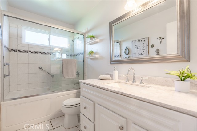 Detail Gallery Image 32 of 50 For 3318 W Borchard, Santa Ana,  CA 92704 - 4 Beds | 2 Baths