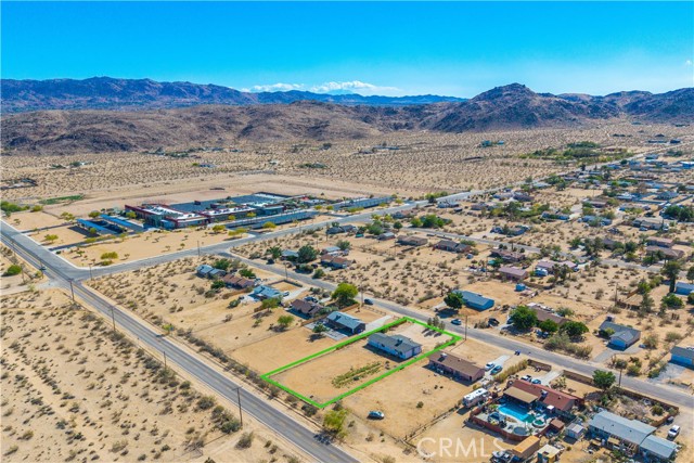 Detail Gallery Image 34 of 38 For 4805 Avenida La Mirada, Joshua Tree,  CA 92252 - 3 Beds | 2 Baths