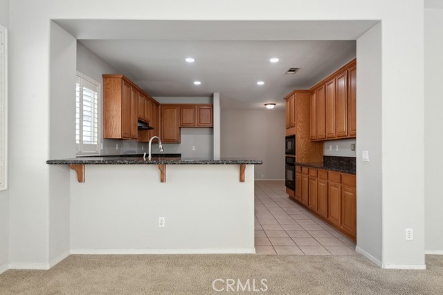 Detail Gallery Image 16 of 51 For 6557 Moonriver St, Corona,  CA 91752 - 4 Beds | 2/1 Baths