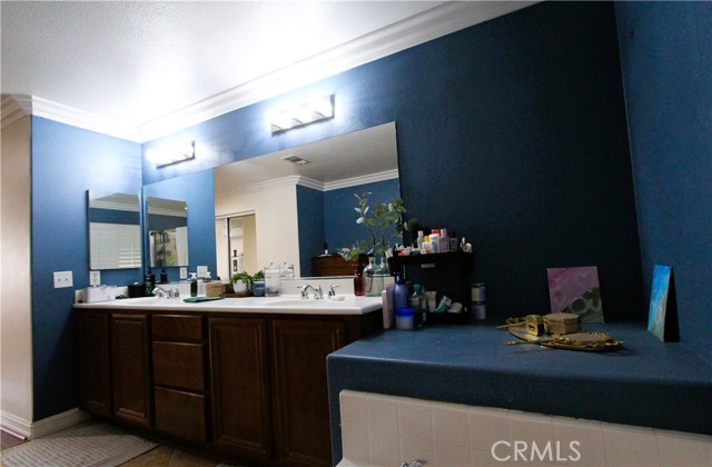 Detail Gallery Image 23 of 34 For 6023 Delaware Park Ct, Corona,  CA 92880 - 4 Beds | 3/1 Baths