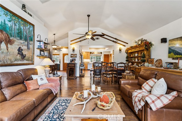 32360 Pine Manor Lane, Running Springs, CA 92382