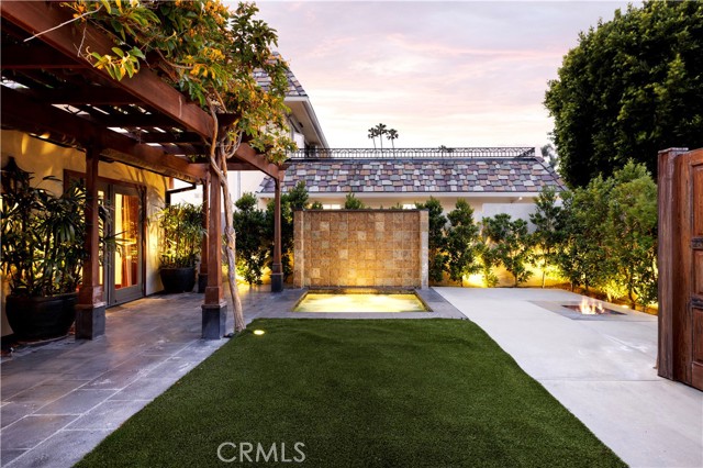 419 Evening Star Lane, Newport Beach CA: https://media.crmls.org/medias/3453eac1-74e1-4c89-91ce-5785086fad50.jpg