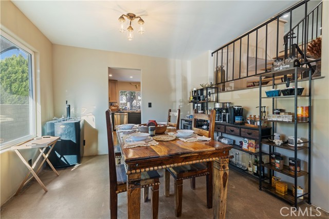 Detail Gallery Image 11 of 44 For 28975 Lotusgarden, Canyon Country,  CA 91387 - 4 Beds | 3 Baths