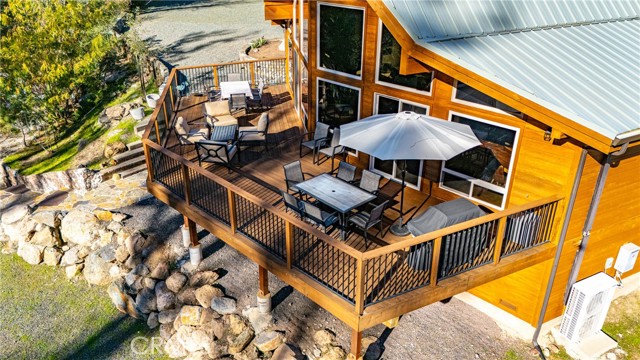 Detail Gallery Image 5 of 73 For 11081 Van Dorn Reservoir Rd, Middletown,  CA 95461 - 3 Beds | 2 Baths