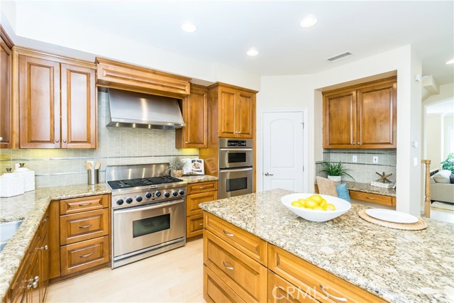 206 Calle Miramar, Redondo Beach, California 90277, 4 Bedrooms Bedrooms, ,3 BathroomsBathrooms,Residential,Sold,Calle Miramar,SB17021229