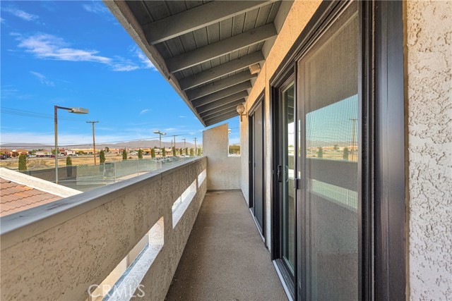 Detail Gallery Image 36 of 47 For 20011 Us Highway 18 #120,  Apple Valley,  CA 92307 - 3 Beds | 2/1 Baths