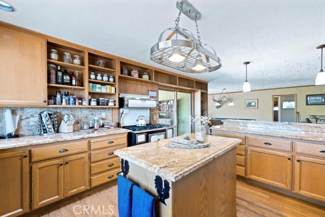 Detail Gallery Image 28 of 71 For 39330 W Hwy 198, Coalinga,  CA 93210 - 4 Beds | 3 Baths