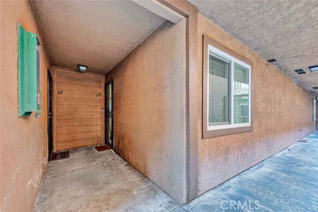 6600 Warner Avenue, Huntington Beach CA: https://media.crmls.org/medias/345ac0d3-13e4-4750-b8f5-9fac12916f6d.jpg